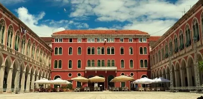 Zana Luxury Center 斯普利特