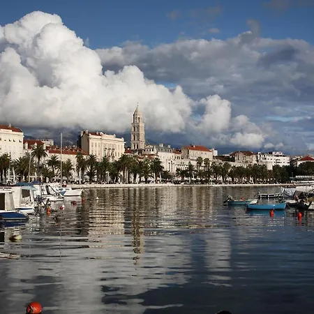 Zana Luxury Center * 斯普利特