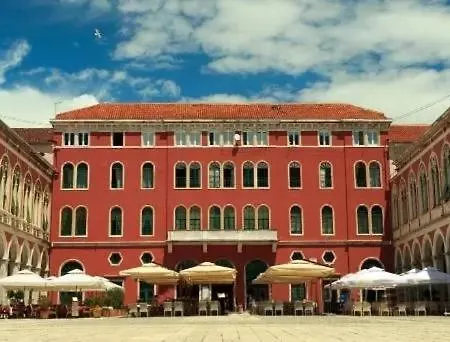 Zana Luxury Center 斯普利特